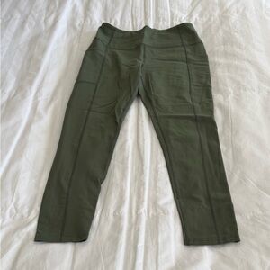 Tek Gear Women's Olive Leggings